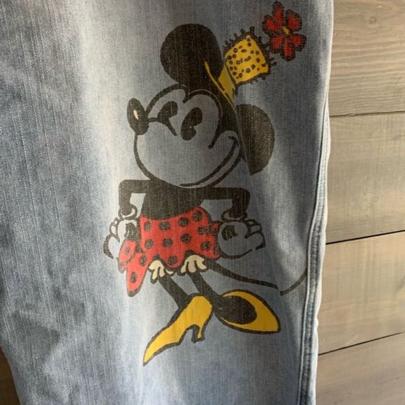 DISNEY HER UNIVERSE | Mickey & Minnie Jeans - Picture 5 of 7